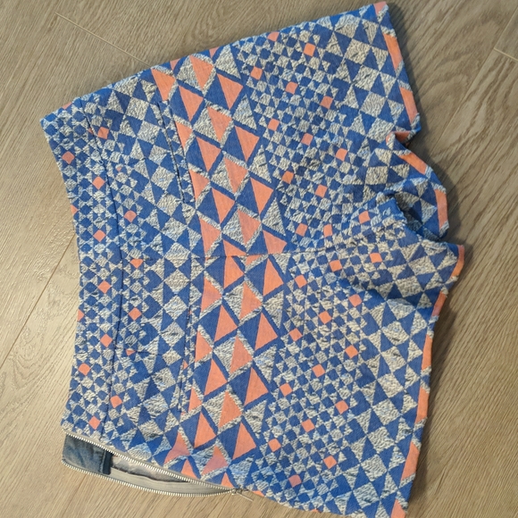 Nomad Shorts Anthropologie multicolor size 6p - Picture 2 of 2